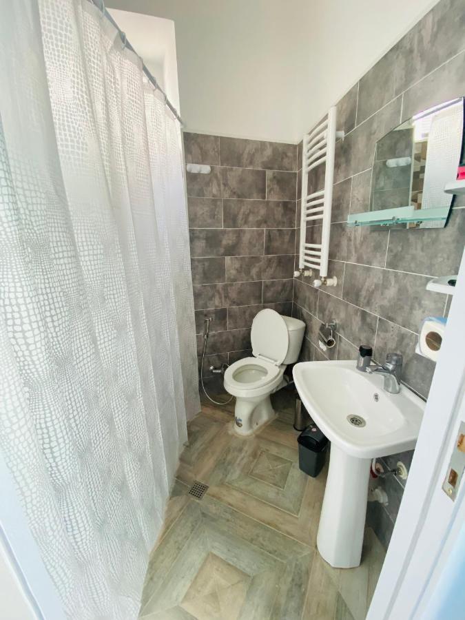 Lovely Guest House Tbilisi ภายนอก รูปภาพ